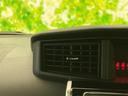 今の愛車いくらで売れるの?他社で査定して思ったより安くてショック・・・そんなお客様!是非一度WECARSの下取価格をご覧ください!お客様ができるだけお得にお乗り換えできるよう精一杯頑張ります!