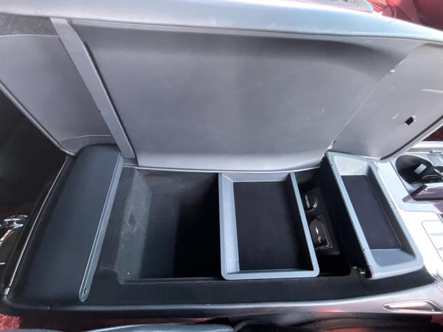 ＬＳ ＬＳ５００　エグゼクティブ　４ＷＤ　クリアランスソナー　レーンアシスト　オートクルーズコントロール　衝突被害軽減システム　全周囲カメラ　ナビ　ＴＶ　アルミホイール　オートライト　ＬＥＤヘッドランプ　ＡＴ　シートヒーター（27枚目）