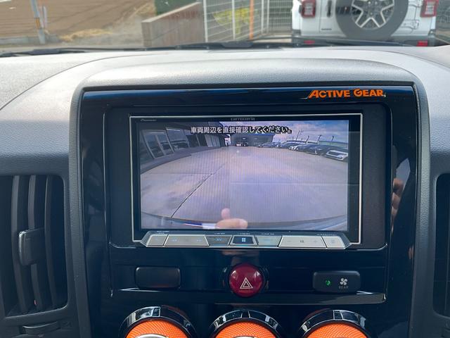 デリカＤ：５ アクティブギア　４ＷＤ　ドライブレコーダー　ＥＴＣ　バックカメラ　ナビ　ＴＶ　オートクルーズコントロール　両側スライドドア　オートライト　ＨＩＤ　スマートキー　電動格納ミラー　後席モニター　３列シート　ＡＴ（5枚目）
