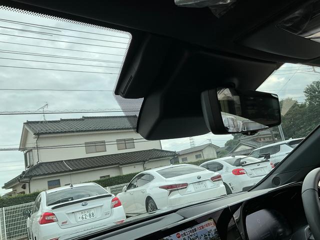 クラウン Z クリアランスソナー レーンアシスト オートクルーズコントロール 衝突被害軽減システム 全周囲カメラ ナビ TV アルミホイール オートライト LEDヘッドランプ CVT シートヒーター シートエアコン(9枚目)