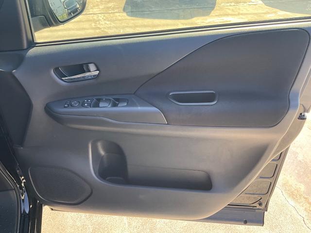 セレナ ｅ－パワー　ハイウェイスターＶ　ドライブレコーダー　全周囲カメラ　ナビ　ＴＶ　クリアランスソナー　オートクルーズコントロール　レーンアシスト　衝突被害軽減システム　両側電動スライドドア　ＬＥＤヘッドランプ　スマートキー（9枚目）