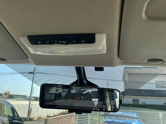 セレナ ｅ－パワー　ハイウェイスターＶ　ドライブレコーダー　全周囲カメラ　ナビ　ＴＶ　クリアランスソナー　オートクルーズコントロール　レーンアシスト　衝突被害軽減システム　両側電動スライドドア　ＬＥＤヘッドランプ　スマートキー（10枚目）