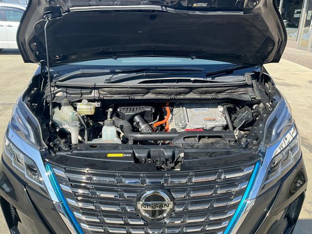 セレナ ｅ－パワー　ハイウェイスターＶ　ドライブレコーダー　全周囲カメラ　ナビ　ＴＶ　クリアランスソナー　オートクルーズコントロール　レーンアシスト　衝突被害軽減システム　両側電動スライドドア　ＬＥＤヘッドランプ　スマートキー（20枚目）