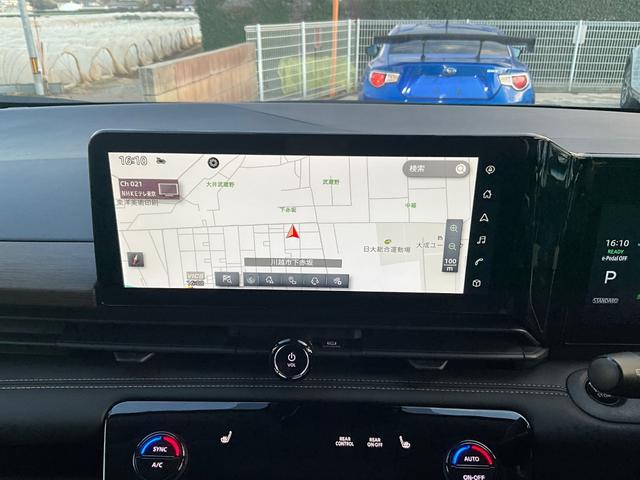 セレナ ｅ－パワー　ハイウェイスターＶ　９０周年記念車　全周囲カメラ　ナビ　ＴＶ　クリアランスソナー　オートクルーズコントロール　衝突被害軽減システム　両側電動スライドドア　オートマチックハイビーム　オートライト　ＬＥＤヘッドランプ　スマートキー（6枚目）