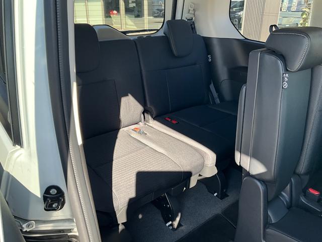 セレナ ハイウェイスターＶ　全周囲カメラ　ナビ　ＴＶ　クリアランスソナー　オートクルーズコントロール　衝突被害軽減システム　両側電動スライドドア　ＬＥＤヘッドランプ　スマートキー　アイドリングストップ　電動格納ミラー（27枚目）