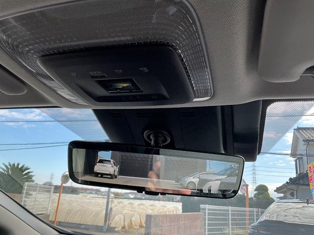 プリウス Z ETC クリアランスソナー レーンアシスト オートクルーズコントロール パークアシスト 衝突被害軽減システム 全周囲カメラ ナビ TV アルミホイール オートマチックハイビーム オートライト(9枚目)