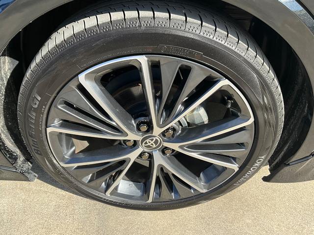 プリウス Z ETC クリアランスソナー レーンアシスト オートクルーズコントロール パークアシスト 衝突被害軽減システム 全周囲カメラ ナビ TV アルミホイール オートマチックハイビーム オートライト(21枚目)