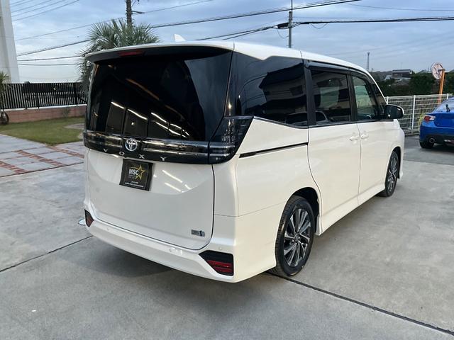 ヴォクシー ハイブリッドＳ－Ｚ　ドライブレコーダー　バックカメラ　ＴＶ　クリアランスソナー　オートクルーズコントロール　レーンアシスト　衝突被害軽減システム　両側電動スライドドア　ＬＥＤヘッドランプ　電動リアゲート　スマートキー（16枚目）