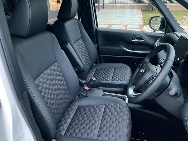 ヴォクシー ハイブリッドＳ－Ｚ　ドライブレコーダー　バックカメラ　ＴＶ　クリアランスソナー　オートクルーズコントロール　レーンアシスト　衝突被害軽減システム　両側電動スライドドア　ＬＥＤヘッドランプ　電動リアゲート　スマートキー（31枚目）