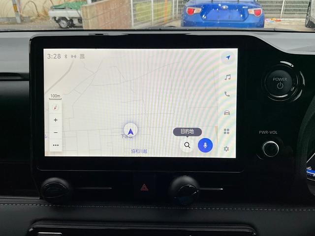 ノア ハイブリッドＳ－Ｚ　ドライブレコーダー　バックカメラ　ナビ　ＴＶ　オートクルーズコントロール　レーンアシスト　衝突被害軽減システム　電動スライドドア　オートマチックハイビーム　オートライト　ＬＥＤヘッドランプ（4枚目）