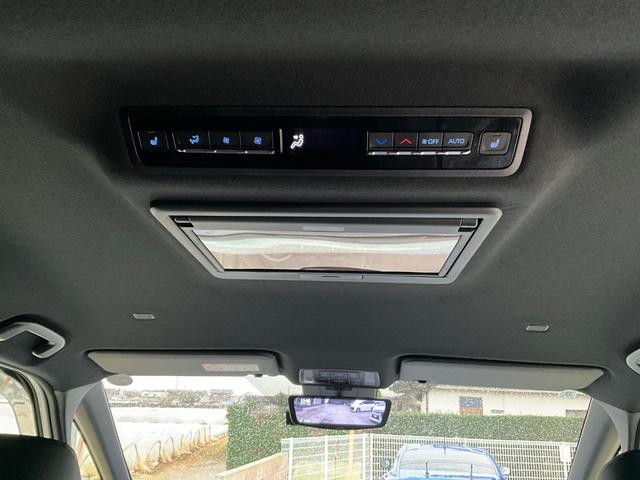 ノア ハイブリッドＳ－Ｚ　ドライブレコーダー　バックカメラ　ナビ　ＴＶ　オートクルーズコントロール　レーンアシスト　衝突被害軽減システム　電動スライドドア　オートマチックハイビーム　オートライト　ＬＥＤヘッドランプ（12枚目）