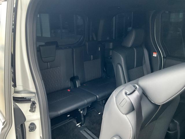 ノア ハイブリッドＳ－Ｚ　ドライブレコーダー　バックカメラ　ナビ　ＴＶ　オートクルーズコントロール　レーンアシスト　衝突被害軽減システム　電動スライドドア　オートマチックハイビーム　オートライト　ＬＥＤヘッドランプ（33枚目）