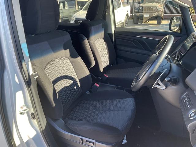 デリカD:5 G パワーパッケージ 4WD ETC バックカメラ ナビ TV オートクルーズコントロール レーンアシスト 衝突被害軽減システム 両側電動スライドドア LEDヘッドランプ 電動リアゲート スマートキー アイドリングストップ(21枚目)