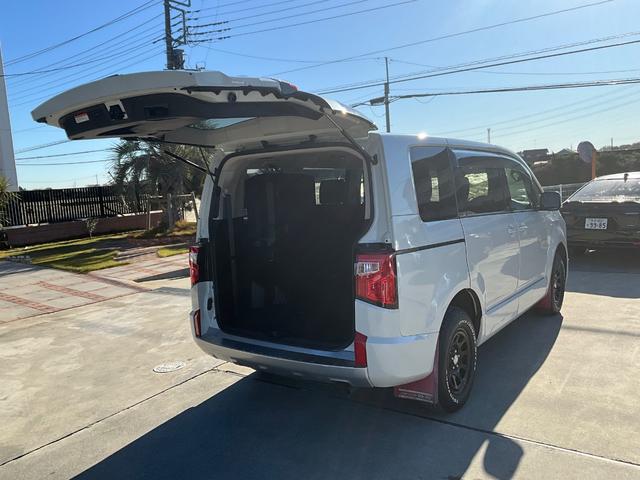 デリカD:5 G パワーパッケージ 4WD ETC バックカメラ ナビ TV オートクルーズコントロール レーンアシスト 衝突被害軽減システム 両側電動スライドドア LEDヘッドランプ 電動リアゲート スマートキー アイドリングストップ(26枚目)