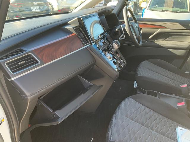 デリカD:5 G パワーパッケージ 4WD ETC バックカメラ ナビ TV オートクルーズコントロール レーンアシスト 衝突被害軽減システム 両側電動スライドドア LEDヘッドランプ 電動リアゲート スマートキー アイドリングストップ(32枚目)