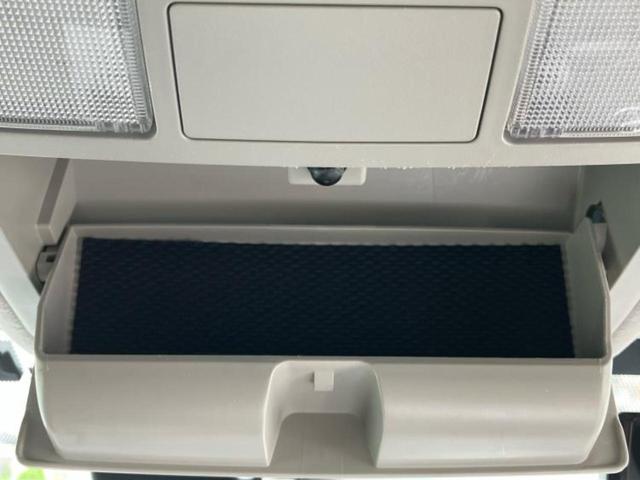 プリウスα Ｇ　社外　８インチ　ＳＤナビ／シート　ハーフレザー／ヘッドランプ　ＨＩＤ／ＥＴＣ／ＥＢＤ付ＡＢＳ／横滑り防止装置／アイドリングストップ／フルセグＴＶ／エアバッグ　運転席／エアバッグ　助手席　記録簿（19枚目）