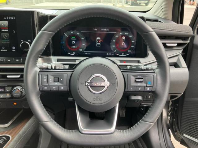 オーラ ４ＷＤ　Ｇ　ＦＯＵＲ９０シュウネンキネンシャ　ＢＯＳＥ／保証書／純正　ＳＤナビ／インテリジェントルームミラー／シートヒーター　前席／アラウンドビューモニター／車線逸脱防止支援システム／シート　合皮／プロパイロット／ヘッドランプ　ＬＥＤ　４ＷＤ（12枚目）