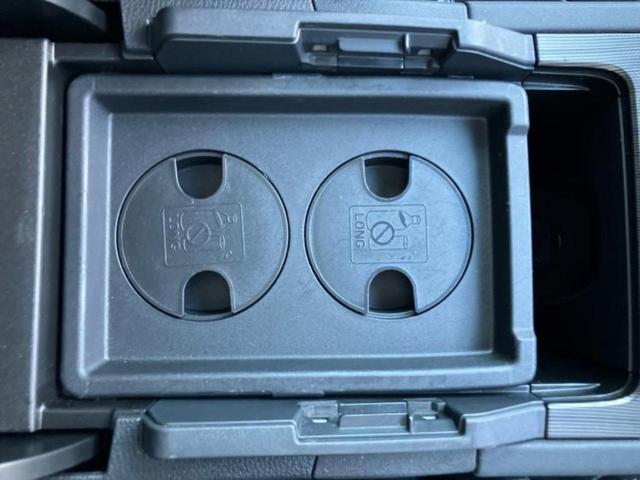 ハリアーハイブリッド ４ＷＤ　Ｚレザーパッケージ　新品タイヤ／サンルーフ／純正エアロ／ＪＢＬ／純正　ＳＤナビ／デジタルインナーミラー／衝突安全装置／シートヒーター／車線逸脱防止支援システム／シート　フルレザー／電動バックドア／ヘッドランプ　ＬＥＤ（25枚目）