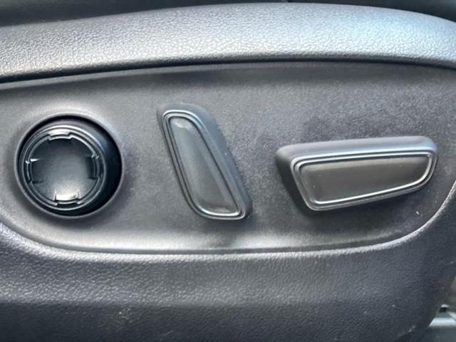 ハリアーハイブリッド ４ＷＤ　Ｚレザーパッケージ　新品タイヤ／サンルーフ／純正エアロ／ＪＢＬ／純正　ＳＤナビ／デジタルインナーミラー／衝突安全装置／シートヒーター／車線逸脱防止支援システム／シート　フルレザー／電動バックドア／ヘッドランプ　ＬＥＤ（28枚目）