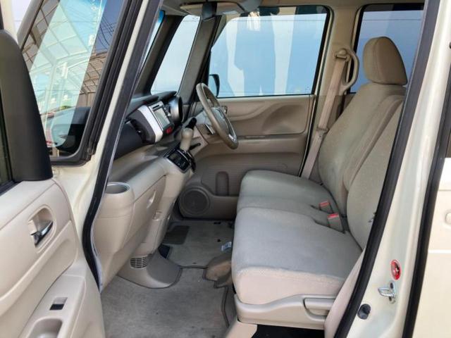 N-BOX 4WD G・ターボパッケージ 新品タイヤ/純正 SDナビ/両側電動スライドドア/ヘッドランプ HID/ETC/EBD付ABS/横滑り防止装置/クルーズコントロール/バックモニター/ワンセグTV/禁煙車/エアバッグ 運転席 4WD(6枚目)