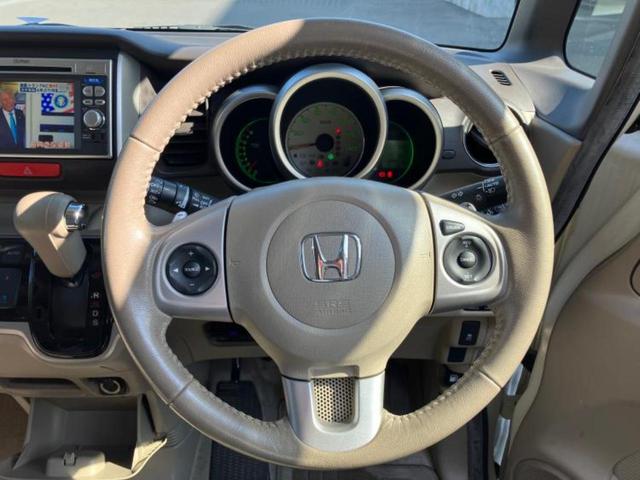 N-BOX 4WD G・ターボパッケージ 新品タイヤ/純正 SDナビ/両側電動スライドドア/ヘッドランプ HID/ETC/EBD付ABS/横滑り防止装置/クルーズコントロール/バックモニター/ワンセグTV/禁煙車/エアバッグ 運転席 4WD(12枚目)