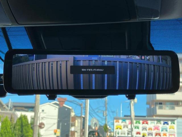 アルファードハイブリッド ４ＷＤハイブリッドＳＲ　サンルーフ／純正エアロ／ディスプレイオーディオ＋ナビ／フリップダウンモニター／両側電動スライドドア／シート　合皮／パーキングアシスト　バックガイド／ヘッドランプ　ＬＥＤ／ＥＴＣ　フルエアロ　電動シート（23枚目）