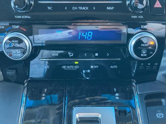 アルファードハイブリッド ４ＷＤハイブリッドＳＲ　サンルーフ／純正エアロ／ディスプレイオーディオ＋ナビ／フリップダウンモニター／両側電動スライドドア／シート　合皮／パーキングアシスト　バックガイド／ヘッドランプ　ＬＥＤ／ＥＴＣ　フルエアロ　電動シート（25枚目）