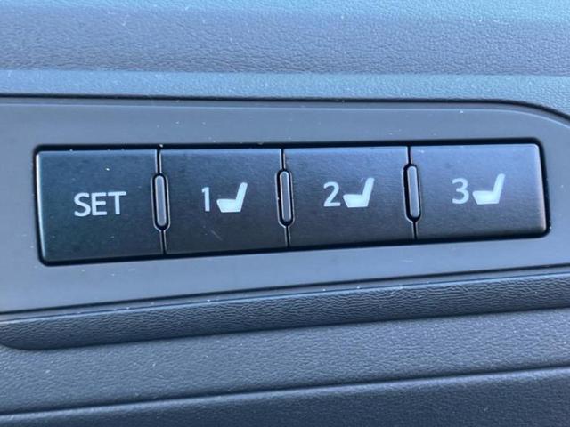 アルファードハイブリッド ４ＷＤハイブリッドＳＲ　サンルーフ／純正エアロ／ディスプレイオーディオ＋ナビ／フリップダウンモニター／両側電動スライドドア／シート　合皮／パーキングアシスト　バックガイド／ヘッドランプ　ＬＥＤ／ＥＴＣ　フルエアロ　電動シート（30枚目）