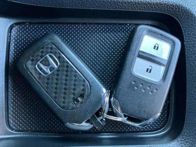 S660 アルファ 新品タイヤ/保証書/ディスプレイオーディオ/シート ハーフレザー/ヘッドランプ LED/ETC/EBD付ABS/横滑り防止装置/エアバッグ 運転席/エアバッグ 助手席/エアバッグ サイド 盗難防止装置(25枚目)