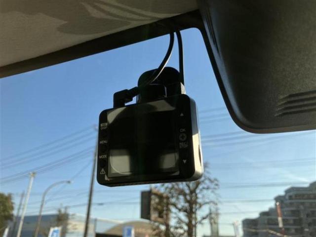 ジムニーシエラ 4WD JC 新品タイヤ/保証書/社外 SDナビ/デュアルカメラブレーキサポート(スズキ)/シートヒーター 前席/車線逸脱防止支援システム/ドライブレコーダー 前後/ヘッドランプ LED LEDヘッドランプ 4WD(16枚目)