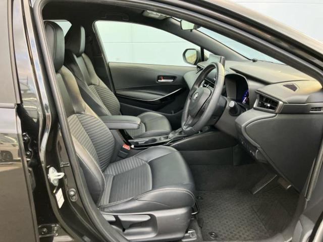 カローラツーリング ハイブリッドダブルバイビー 保証書/ディスプレイオーディオ8インチ/衝突安全装置/車線逸脱防止支援システム/シート ハーフレザー/ドライブレコーダー 純正/ヘッドランプ LED/Bluetooth接続/ETC2.0 バックカメラ(5枚目)