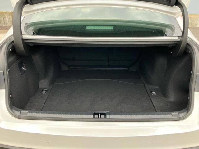 ＷＥＣＡＲＳでは登録（届出）済未使用車や走行距離１万ｋｍ未満の在庫車も多数ご用意しております！状態は良いものが良いけど、新車は高いな・・・そんなお客様にオススメです！