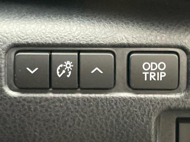 国産車から輸入車まで多様なお客様のニーズのお応えできるように、全国規模で豊富な在庫展開！車のことならＷＥＣＡＲＳへ！