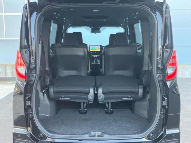 ノア S-G 新品タイヤ/保証書/ディスプレイオーディオ+ナビ10.5インチ/フリップダウンモニター 純正 13.2インチ/衝突安全装置/電動スライドドア/車線逸脱防止支援システム 衝突被害軽減システム DVD再生(8枚目)