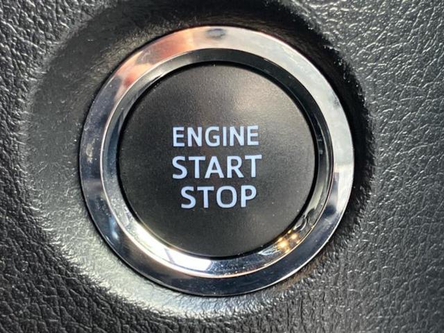 アルファード Ｓタイプゴールド　新品タイヤ／サンルーフ／保証書／ディスプレイオーディオ＋ナビ／フリップダウンモニター／デジタルインナーミラー／衝突安全装置／両側電動スライドドア／車線逸脱防止支援システム／電動バックドア　バックカメラ（18枚目）