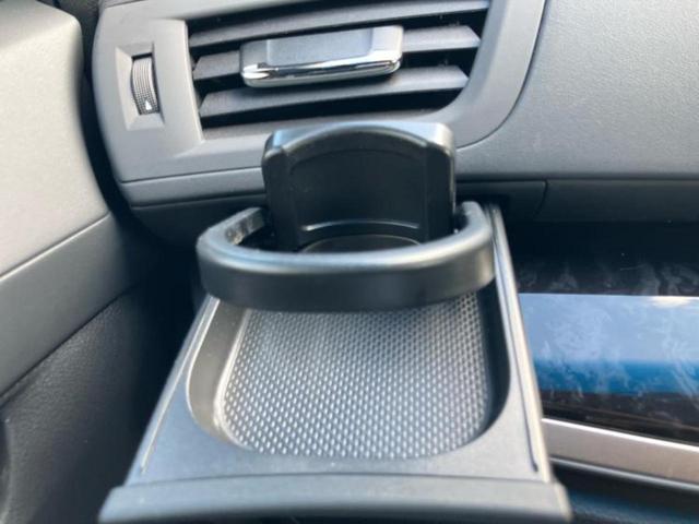 アルファード Ｓタイプゴールド　新品タイヤ／サンルーフ／保証書／ディスプレイオーディオ＋ナビ／フリップダウンモニター／デジタルインナーミラー／衝突安全装置／両側電動スライドドア／車線逸脱防止支援システム／電動バックドア　バックカメラ（20枚目）