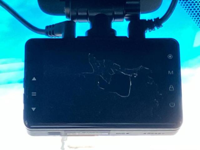 アルファード Ｓタイプゴールド　新品タイヤ／サンルーフ／保証書／ディスプレイオーディオ＋ナビ／フリップダウンモニター／デジタルインナーミラー／衝突安全装置／両側電動スライドドア／車線逸脱防止支援システム／電動バックドア　バックカメラ（24枚目）