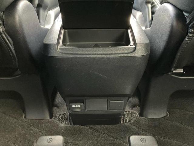 アルファード Ｓタイプゴールド　新品タイヤ／サンルーフ／保証書／ディスプレイオーディオ＋ナビ／フリップダウンモニター／デジタルインナーミラー／衝突安全装置／両側電動スライドドア／車線逸脱防止支援システム／電動バックドア　バックカメラ（33枚目）