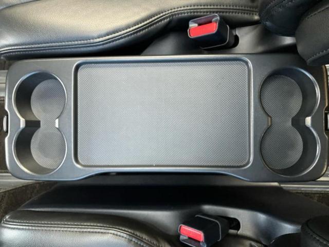 アルファード Ｓタイプゴールド　新品タイヤ／サンルーフ／保証書／ディスプレイオーディオ＋ナビ／フリップダウンモニター／デジタルインナーミラー／衝突安全装置／両側電動スライドドア／車線逸脱防止支援システム／電動バックドア　バックカメラ（37枚目）