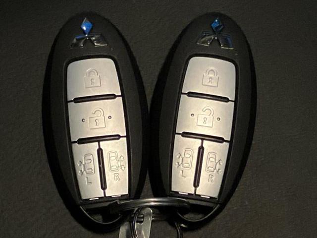 デリカミニ Ｔプレミアムリミテッドエディション　保証書／両側電動スライドドア／シートヒーター　前席／全方位モニター／車線逸脱防止支援システム／シート　ハーフレザー／ヘッドランプ　ＬＥＤ／ＥＴＣ／ＥＢＤ付ＡＢＳ／横滑り防止装置　全周囲カメラ　記録簿（26枚目）