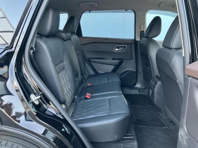 エクストレイル ４ＷＤ　Ｇ　ｅ－４ＯＲＣＥ　保証書／純正　ＳＤナビ／インテリジェントルームミラー／衝突安全装置／シートヒーター／全方位モニター／車線逸脱防止支援システム／シート　合皮／パーキングアシスト　自動操舵／電動バックドア　全周囲カメラ（7枚目）
