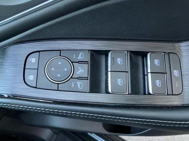 エクストレイル ４ＷＤ　Ｇ　ｅ－４ＯＲＣＥ　保証書／純正　ＳＤナビ／インテリジェントルームミラー／衝突安全装置／シートヒーター／全方位モニター／車線逸脱防止支援システム／シート　合皮／パーキングアシスト　自動操舵／電動バックドア　全周囲カメラ（28枚目）