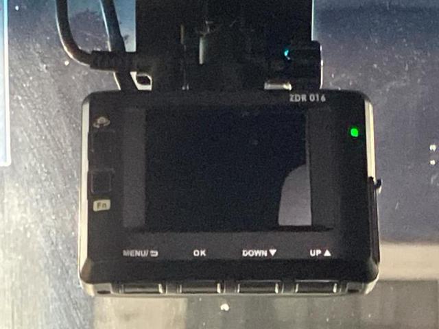 Ｎ－ＢＯＸカスタム Ｌ・ターボ　新品タイヤ／保証書／社外　８インチ　ＳＤナビ／衝突安全装置／両側電動スライドドア／シートヒーター／車線逸脱防止支援システム／シート　ハーフレザー／ヘッドランプ　ＬＥＤ／ＥＴＣ／ＥＢＤ付ＡＢＳ　記録簿（28枚目）