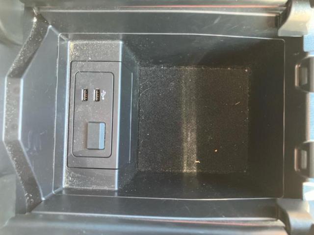 CX-8 4WD XDエクスクルーシブモード サンルーフ/BOSE/保証書/純正 SDナビ/衝突安全装置/シートヒーター/車線逸脱防止支援システム/シート フルレザー/電動バックドア/ヘッドランプ LED/Bluetooth接続/ETC2.0(23枚目)