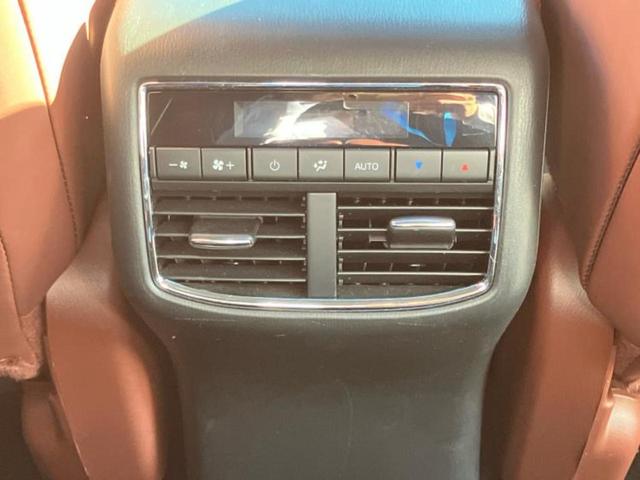 CX-8 4WD XDエクスクルーシブモード サンルーフ/BOSE/保証書/純正 SDナビ/衝突安全装置/シートヒーター/車線逸脱防止支援システム/シート フルレザー/電動バックドア/ヘッドランプ LED/Bluetooth接続/ETC2.0(29枚目)