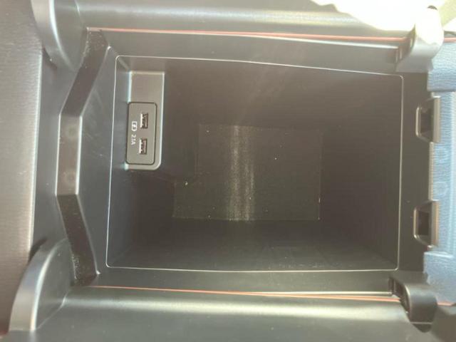 CX-8 4WD XDエクスクルーシブモード サンルーフ/BOSE/保証書/純正 SDナビ/衝突安全装置/シートヒーター/車線逸脱防止支援システム/シート フルレザー/電動バックドア/ヘッドランプ LED/Bluetooth接続/ETC2.0(31枚目)