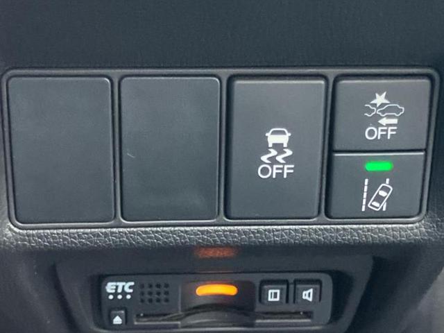 ステップワゴンスパーダ スパーダクールスピリット・ホンダセンシング　新品タイヤ／保証書／純正　９インチ　ＳＤナビ／フリップダウンモニター／両側電動スライドドア／シートヒーター　前席／シート　ハーフレザー／ヘッドランプ　ＬＥＤ／ＵＳＢジャック／Ｂｌｕｅｔｏｏｔｈ接続（18枚目）