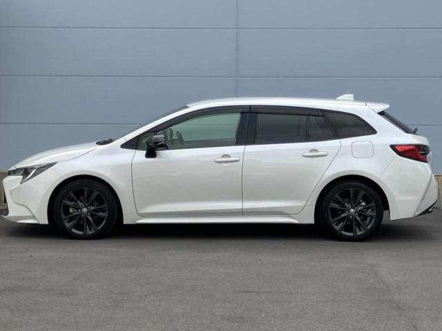 カローラツーリング ハイブリッドダブルバイビー 保証書/ディスプレイオーディオ+ナビ8インチ/衝突安全装置/シートヒーター 前席/車線逸脱防止支援システム/シート 合皮/ヘッドランプ LED/Bluetooth接続/ETC 衝突被害軽減システム(2枚目)