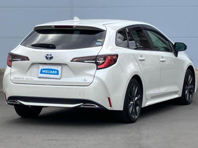 カローラツーリング ハイブリッドダブルバイビー 保証書/ディスプレイオーディオ+ナビ8インチ/衝突安全装置/シートヒーター 前席/車線逸脱防止支援システム/シート 合皮/ヘッドランプ LED/Bluetooth接続/ETC 衝突被害軽減システム(3枚目)