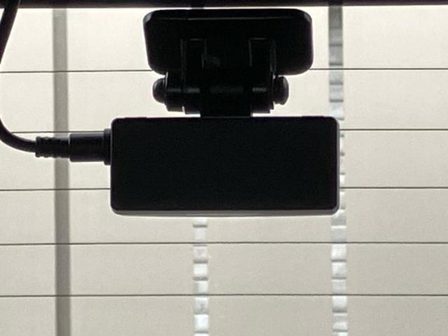 カローラツーリング ハイブリッドダブルバイビー 保証書/ディスプレイオーディオ+ナビ8インチ/衝突安全装置/シートヒーター 前席/車線逸脱防止支援システム/シート 合皮/ヘッドランプ LED/Bluetooth接続/ETC 衝突被害軽減システム(30枚目)